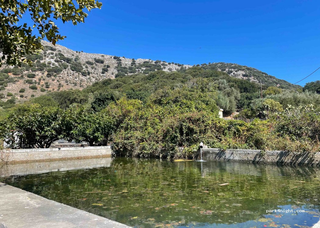 (72100) Κοινότητα Βρύσων - — foto