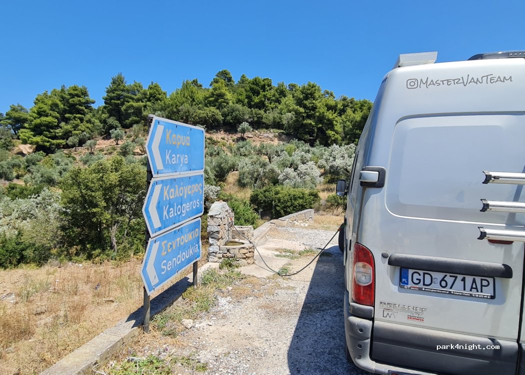 (37003) Skopelos - Unnamed Road — foto