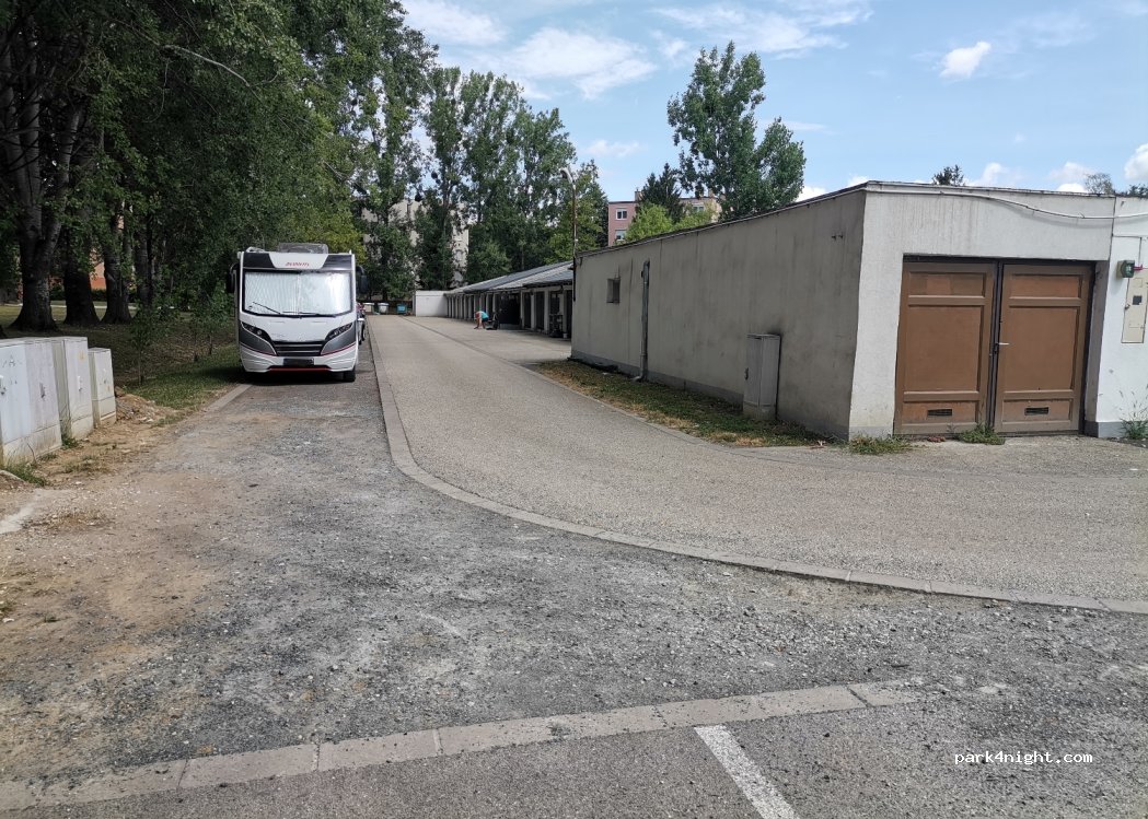 (9600) Sárvár - 16 Alkotmány utca — foto 4