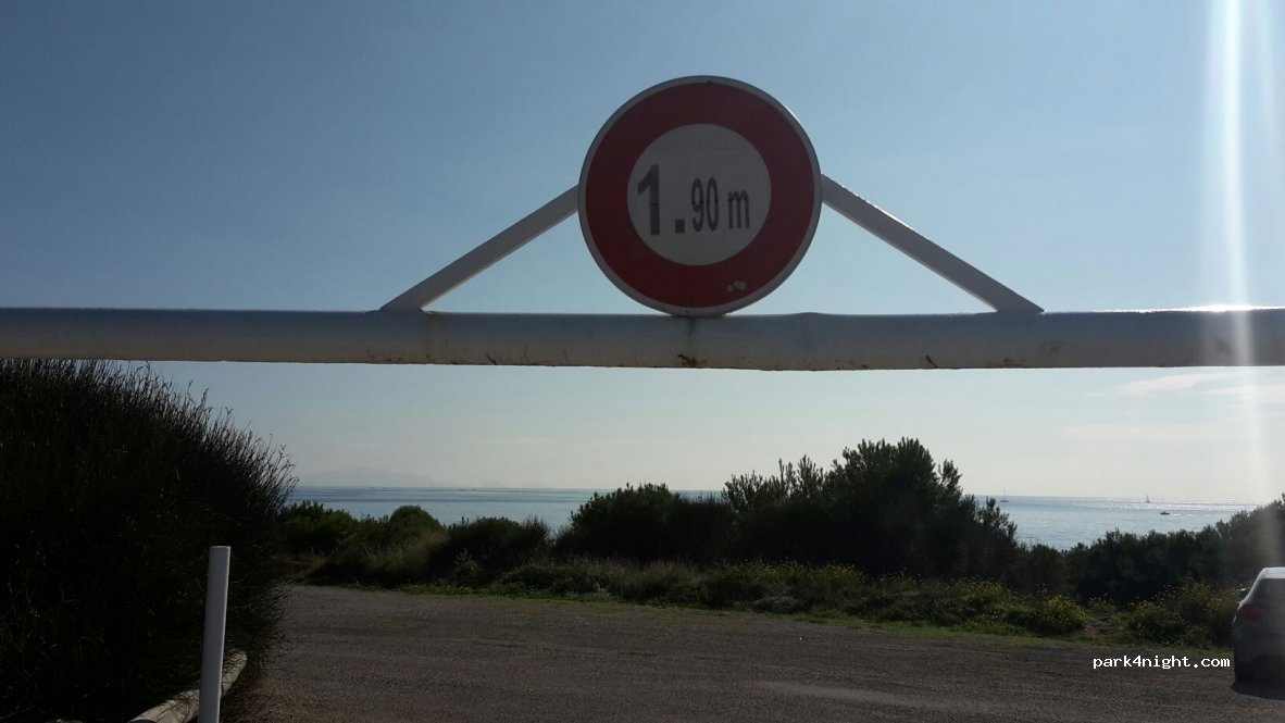 (13500) Martigues - Chemin des Paluds — foto