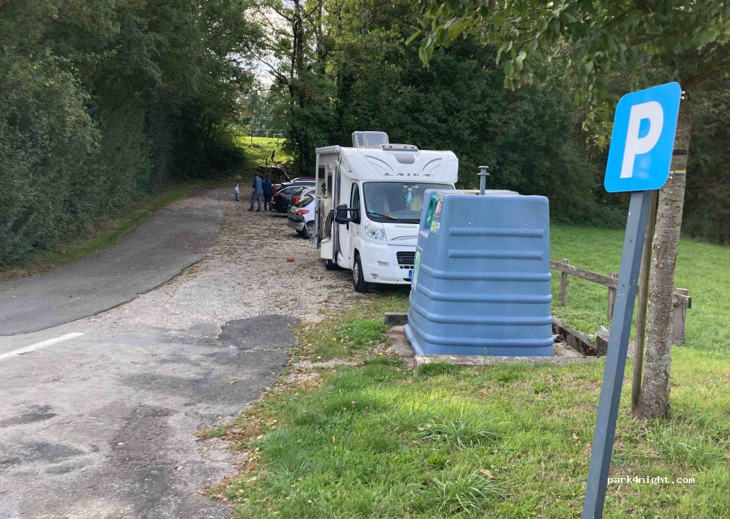 (25720) Larnod - 5 Chemin du Rocher de Valmy — foto
