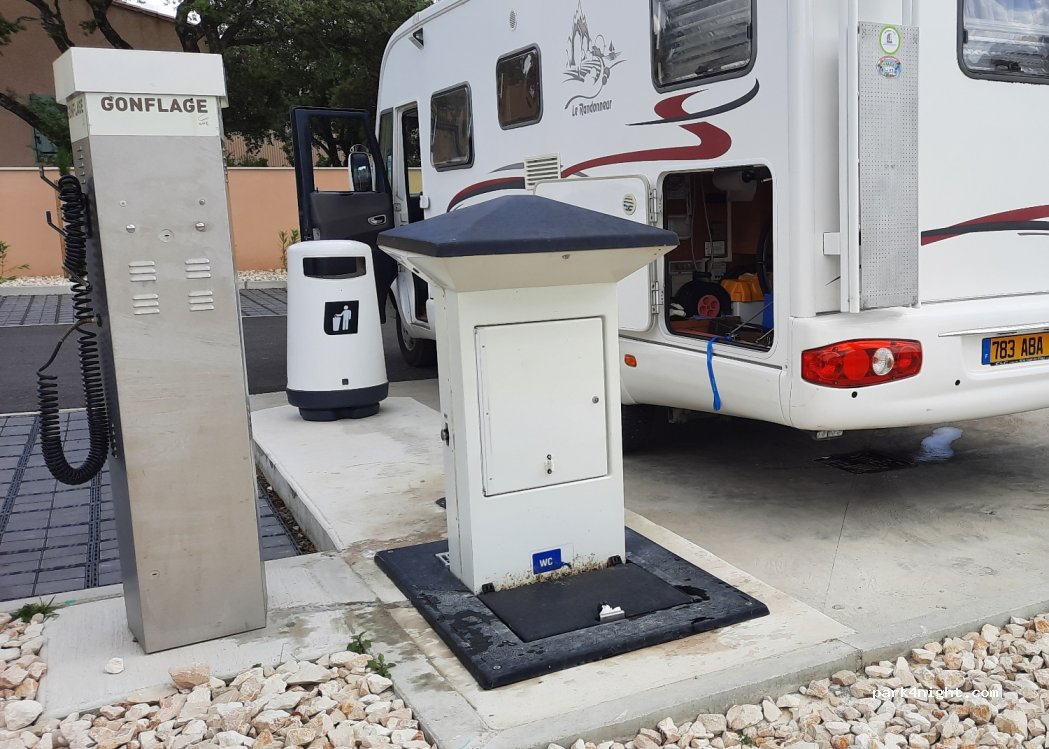 Intermarché station-service Grignan — foto 3