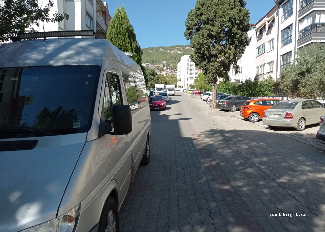 (48000)  - 21 Ataç Sokak — foto