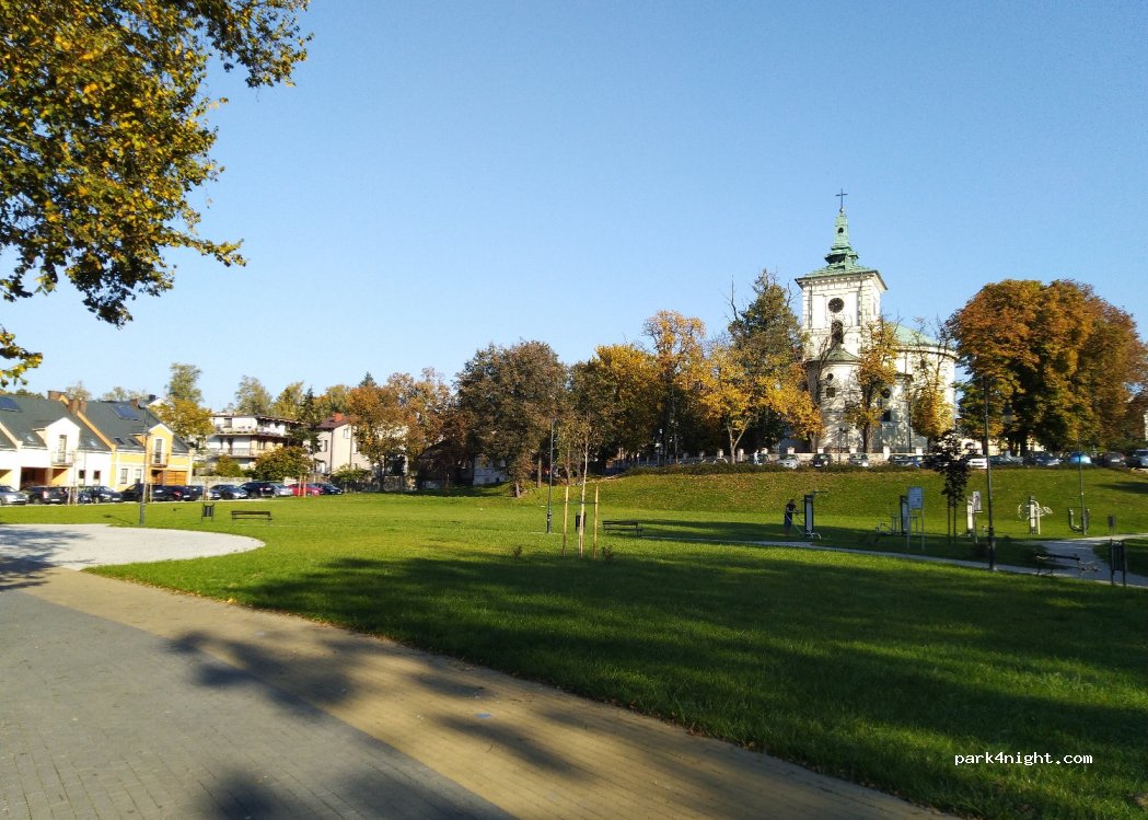 (96-100) Skierniewice - 4 Podrzeczna — foto