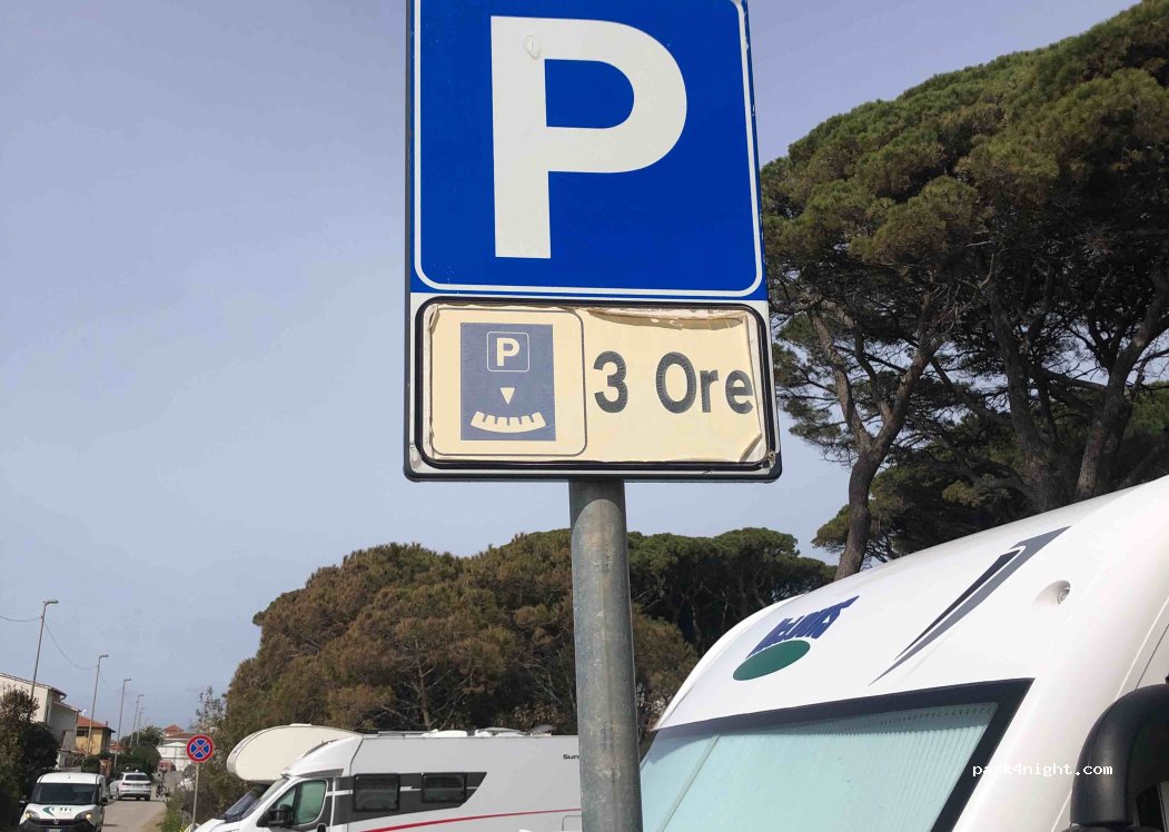 (58022) Follonica - 45 Via Spiaggia di Levante — foto 4