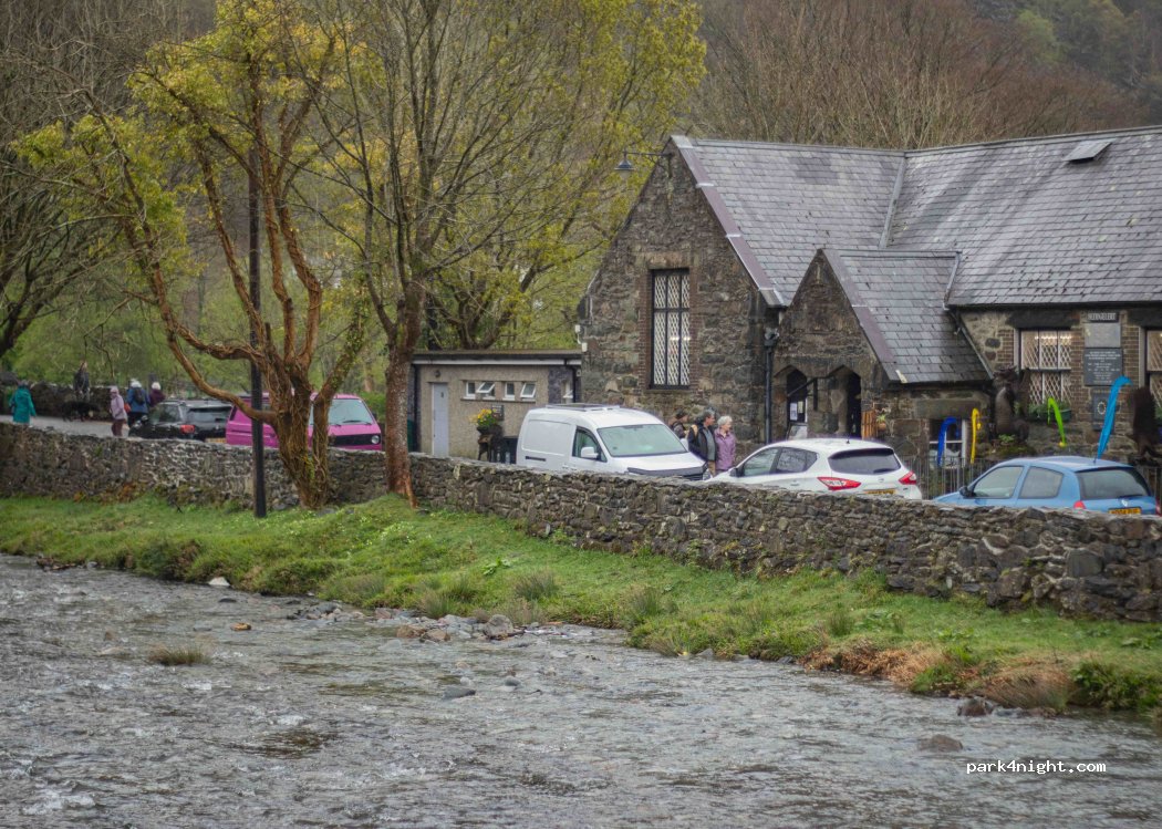 (LL55 4LT) Beddgelert - 2 Stryd Smith — foto 4