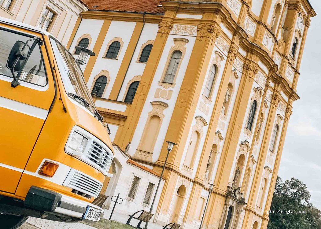 (783 75) Dub nad Moravou - Pod Školou — foto