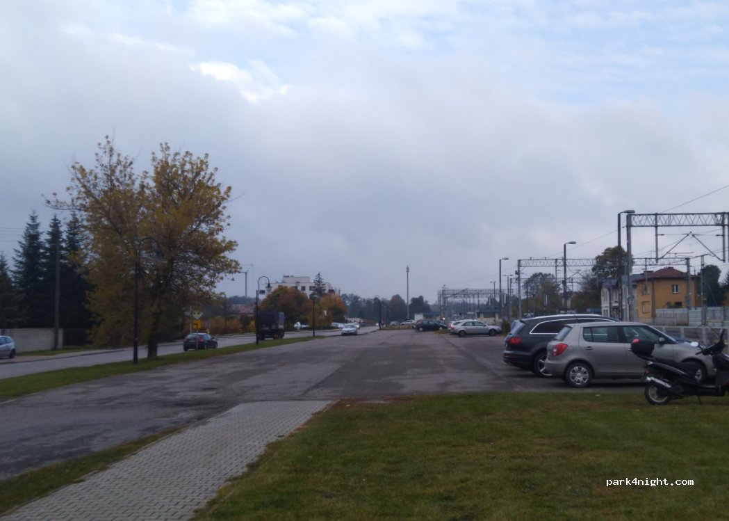 (05-320) Mrozy - 12 Kolejowa — foto