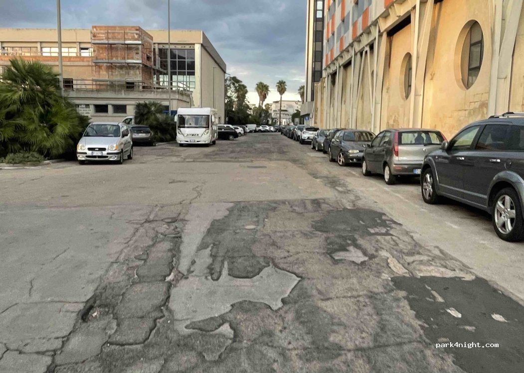 (73100) Lecce - 2 Via Pietro Indino — foto 4