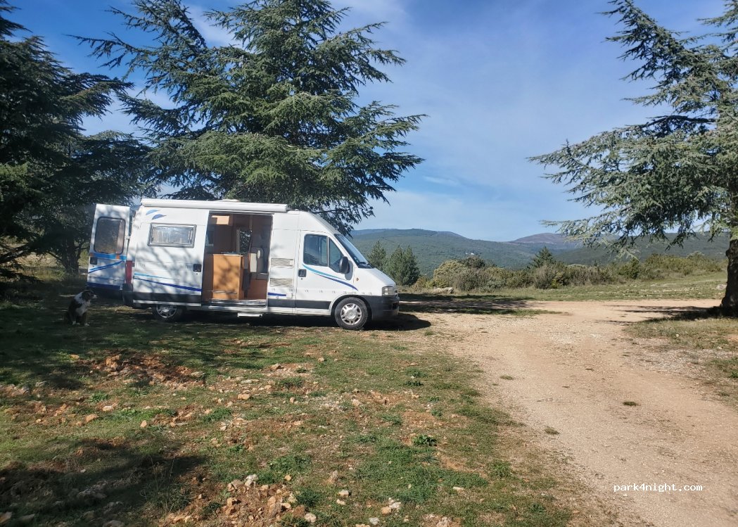 (34210) Siran - Unnamed Road — foto 3