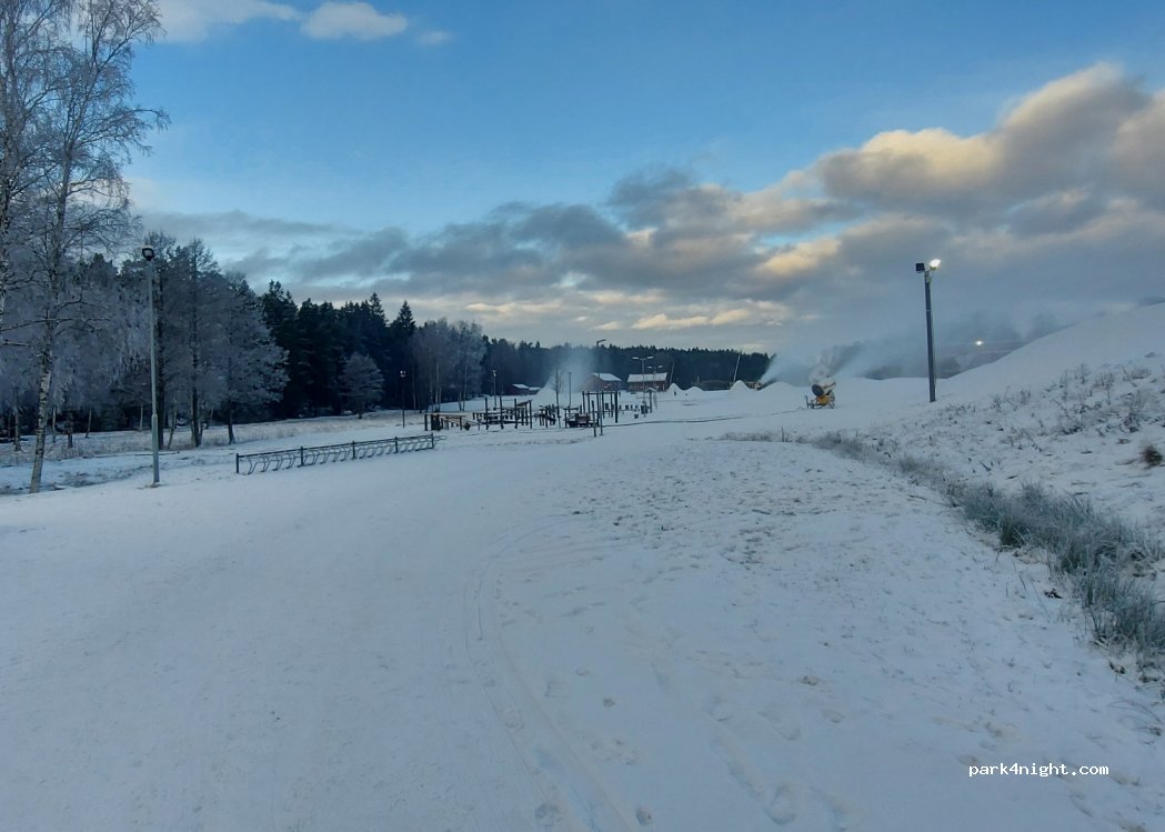 (136 50) Haninge - 39 Rudanvägen — foto