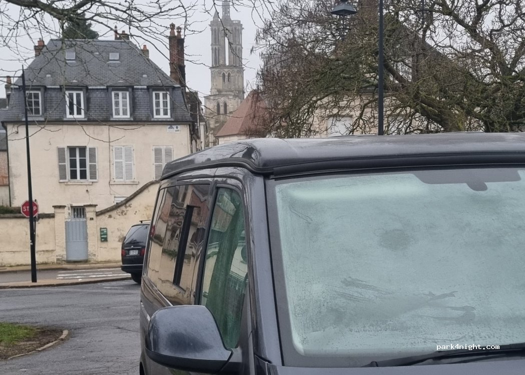 (02000) Laon - 50 Rue Marcel Bleuet — foto 4