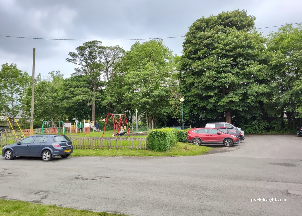 Llandrillo Village Car Park — foto 2