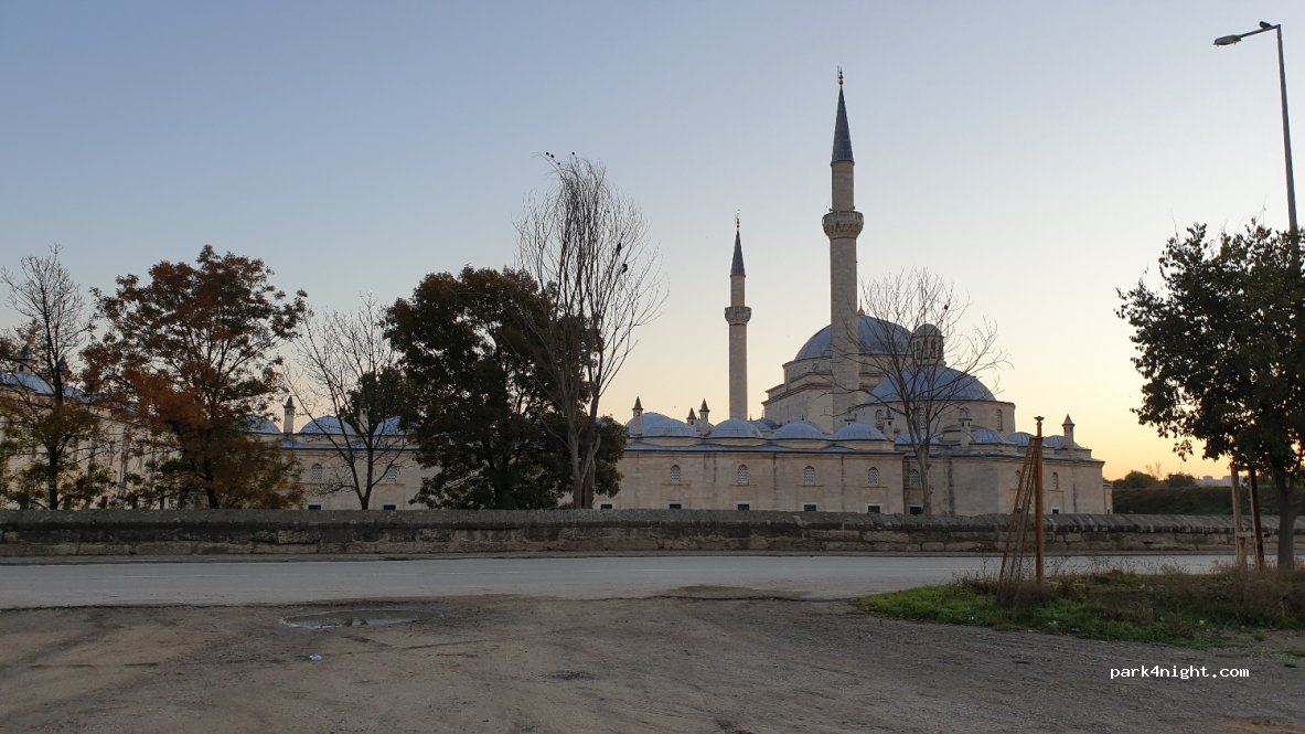 (22020)  - 59 Nazar Baba Yolu Sokak — foto
