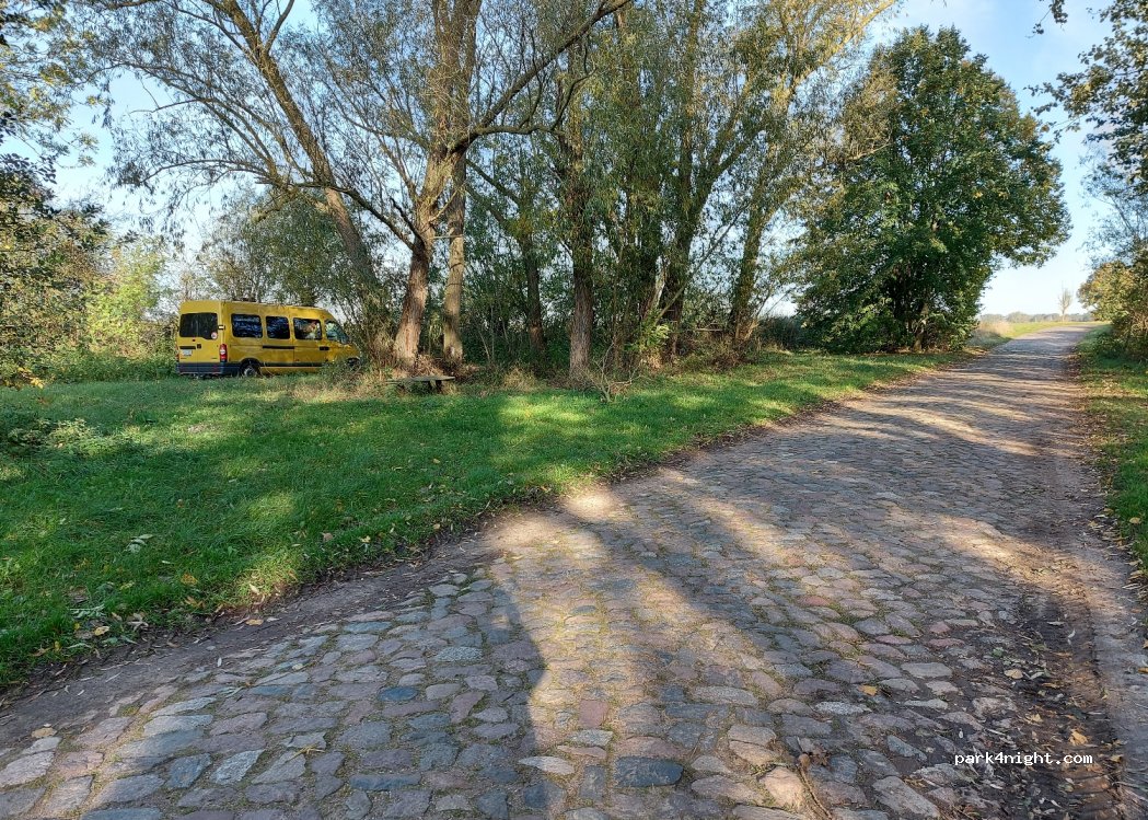 (17089) Breest - Schulstrabe — foto 4