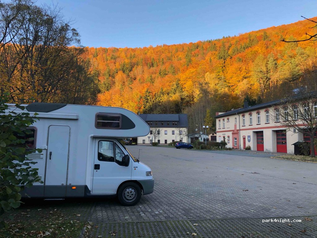 (09518) Großrückerswalde - 18 Talstraße — foto