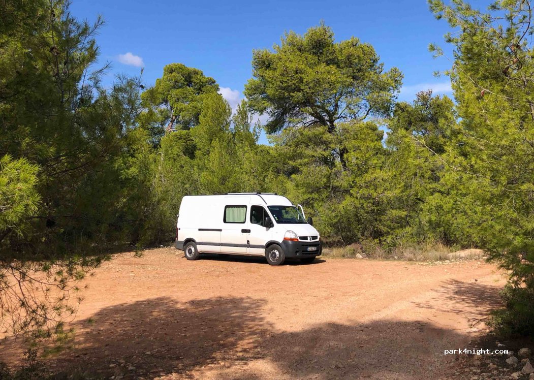 (203 00) Perachora - Unnamed Road — foto 2