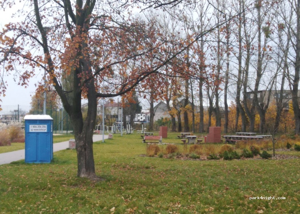 (09-100) Płońsk - 12 1 Maja — foto