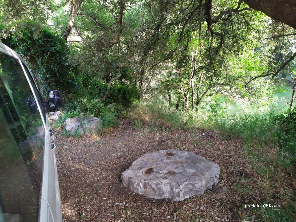 (34150) Saint-Guilhem-le-Désert - D4 — foto
