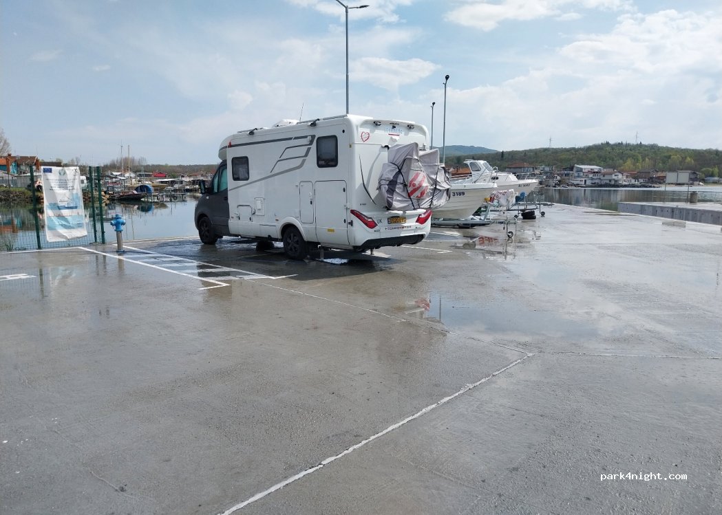 Camper stop — foto 3