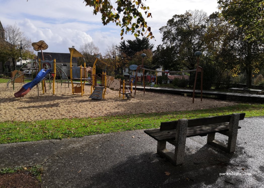 (85540) Moutiers-les-Mauxfaits - 1 Rue de la Légion Étrangère — foto