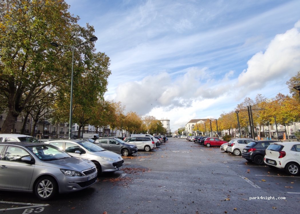 (44000) Nantes - — foto