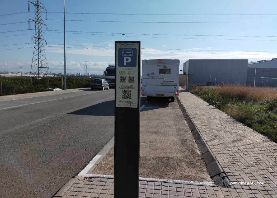 (12526) La Vilavella - Calle Valencia — foto