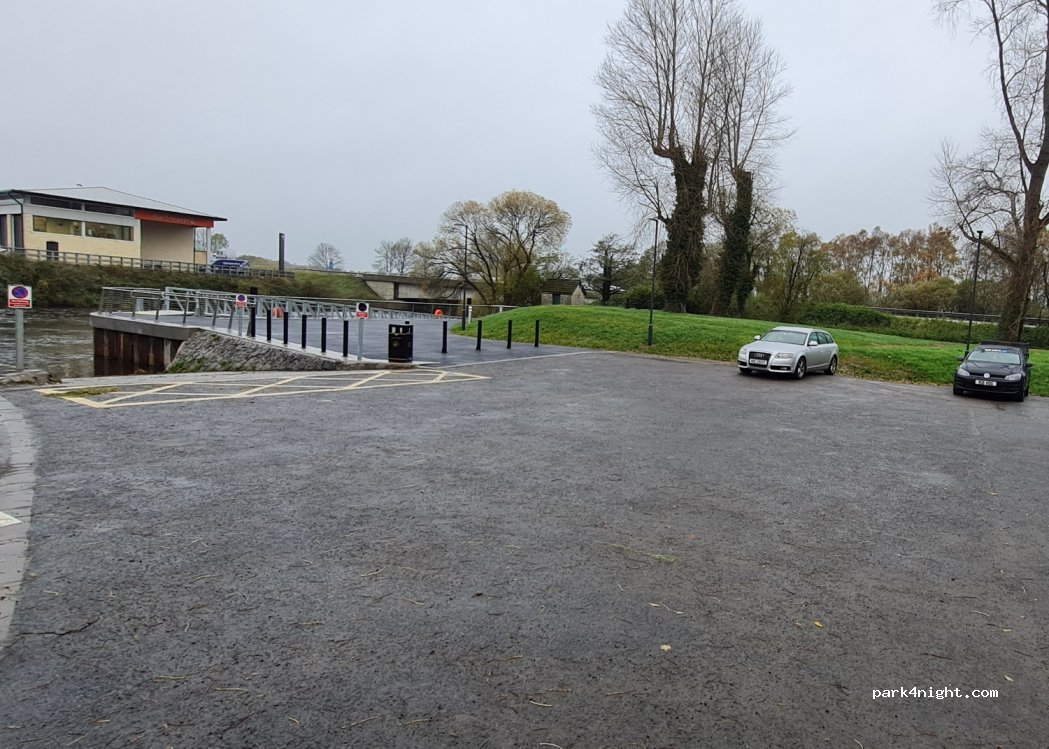 (BT71 6HL)  - junction 14 Tamnamore Road — foto