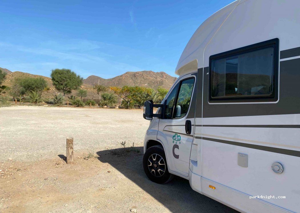 Genoveses' Beach Car Park — foto 3