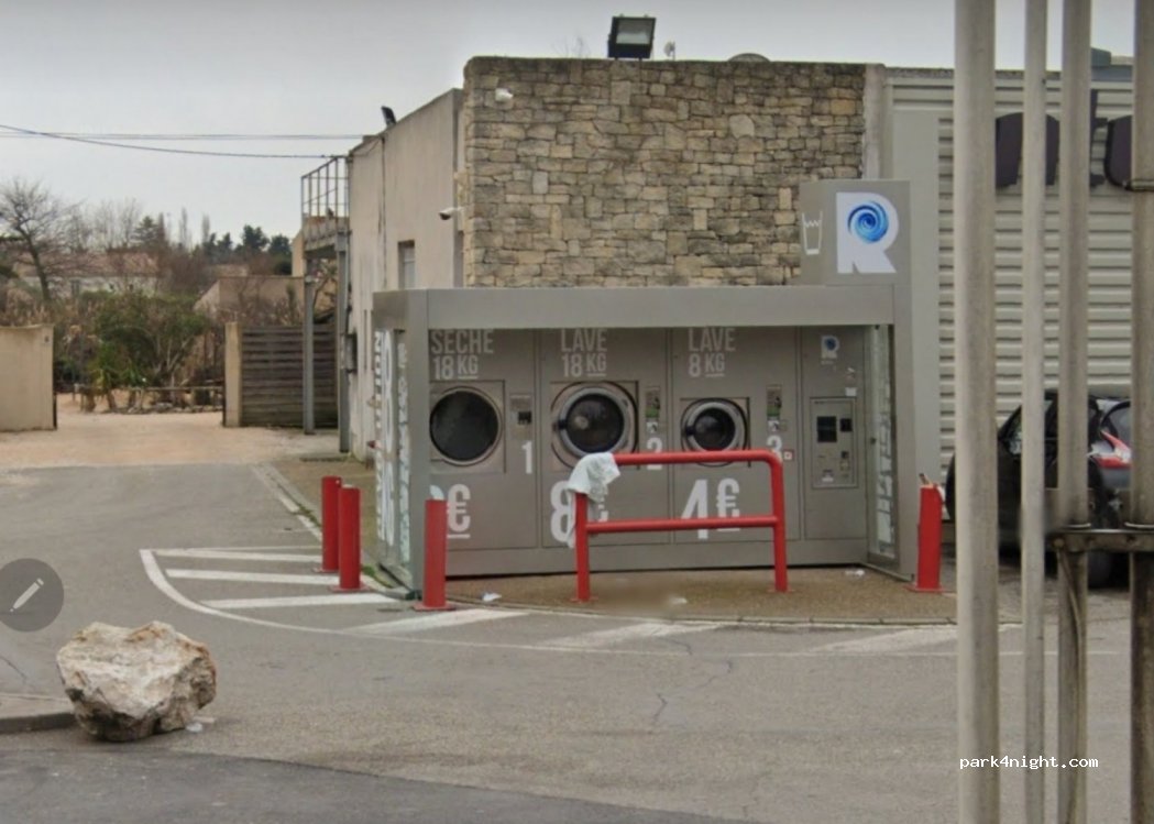 (84150) Jonquières - 85 Avenue de la Libération — foto