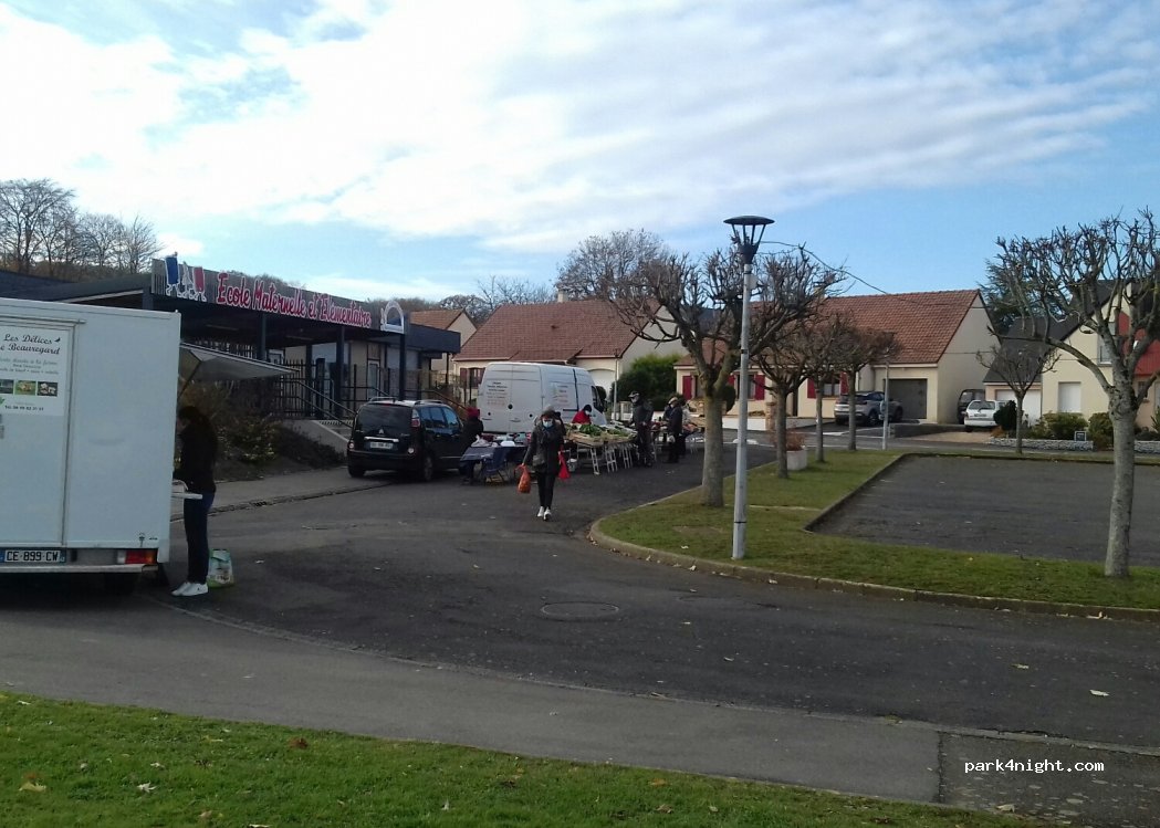 (72650) Trangé - 30 Rue des Écoles — foto