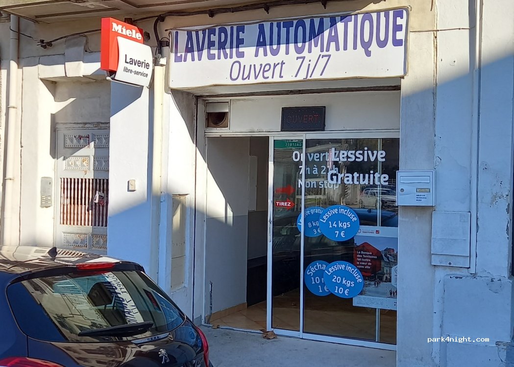 (34500) Béziers - 3 Place Emile Ain — foto