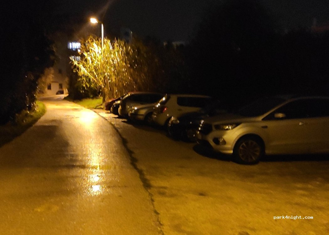 (52100) Pula - 4 Vrtlarska ulica — foto