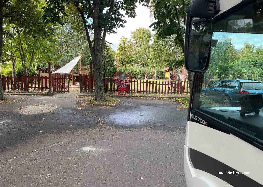(7626) Pécs - 6/b Vadász utca — foto 2
