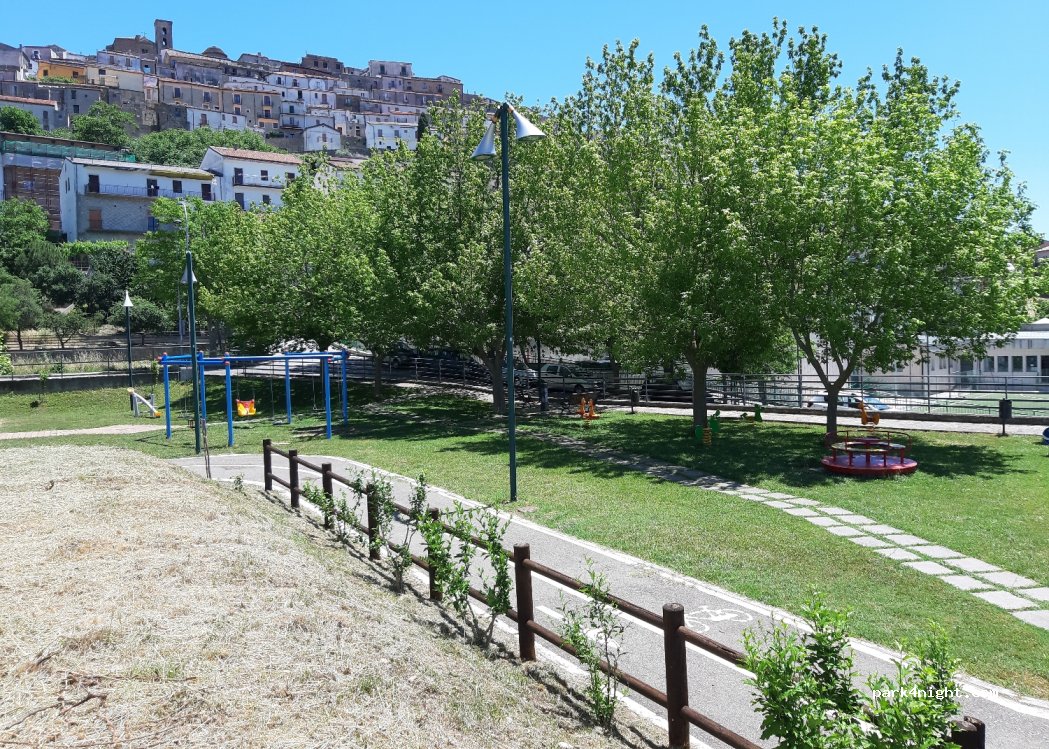 (75021) Colobraro - 8 Via degli Emigranti — foto 2