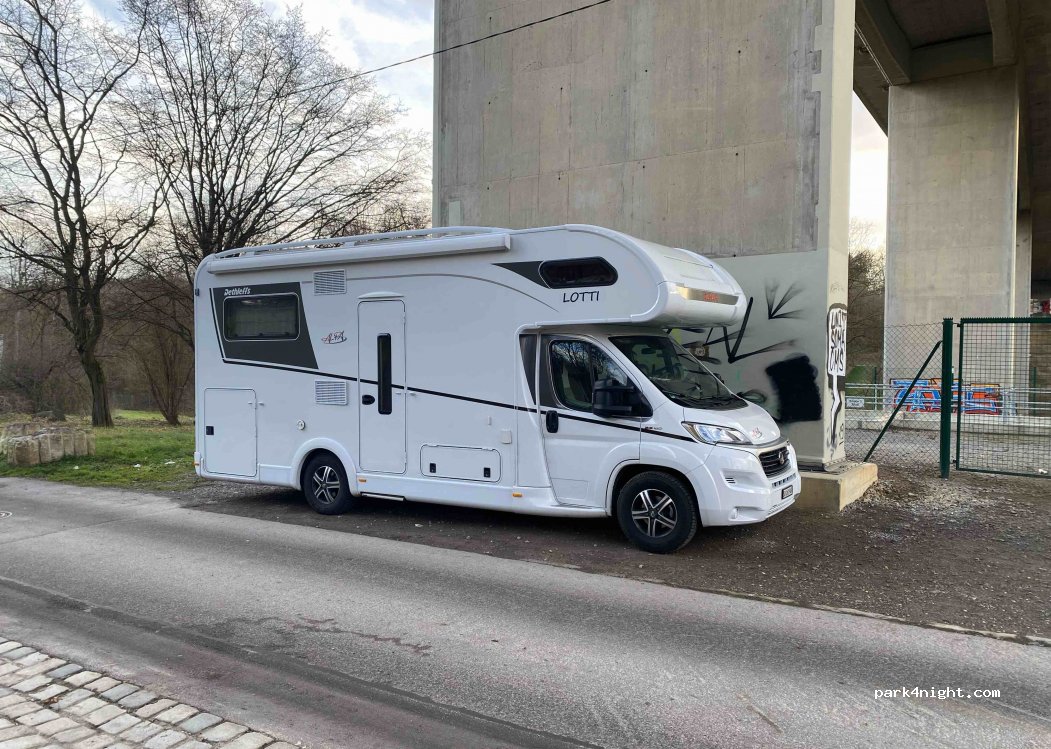 (70567) Stuttgart - Körschwiesen — foto 3