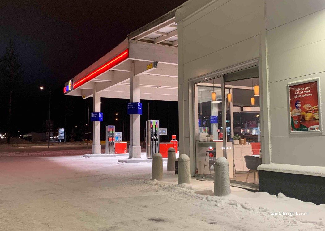 (903 61) Umea - 20 Kronoskogsvägen — foto