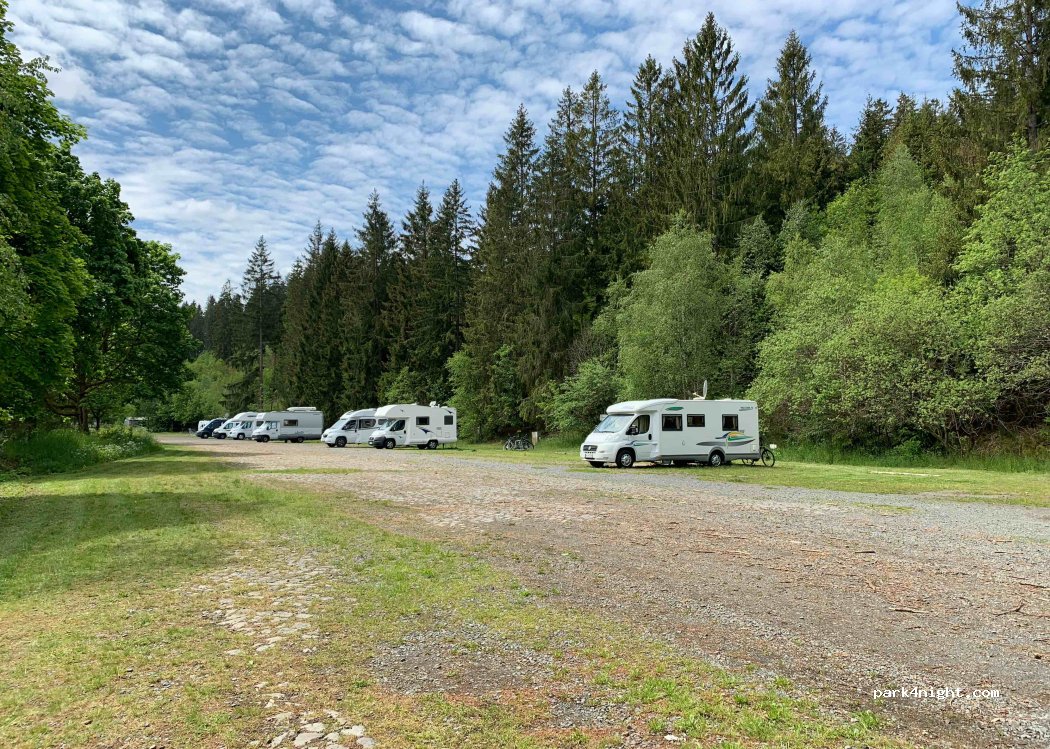 Wohnmobil-Stellplatz Alter Bahnhof Altenau — foto