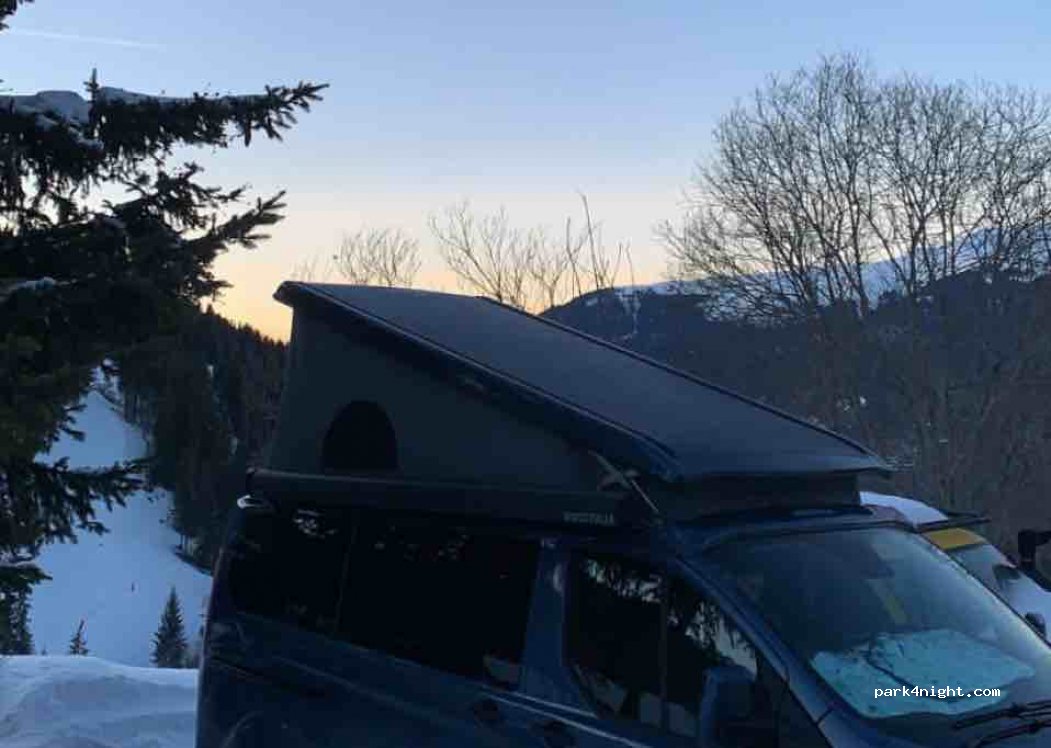 (73120) Courchevel - Rue de l'Ariondaz — foto 3