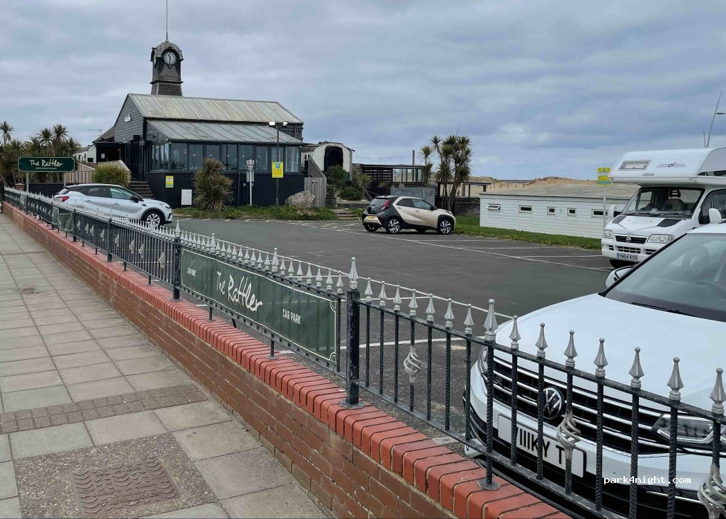 (NE33 2LD) South Shields - Sea Road — foto