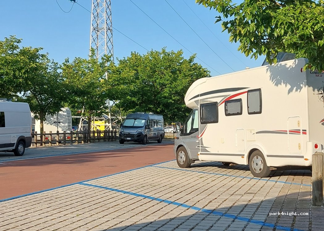 Area Sosta Camper Padova — foto 3