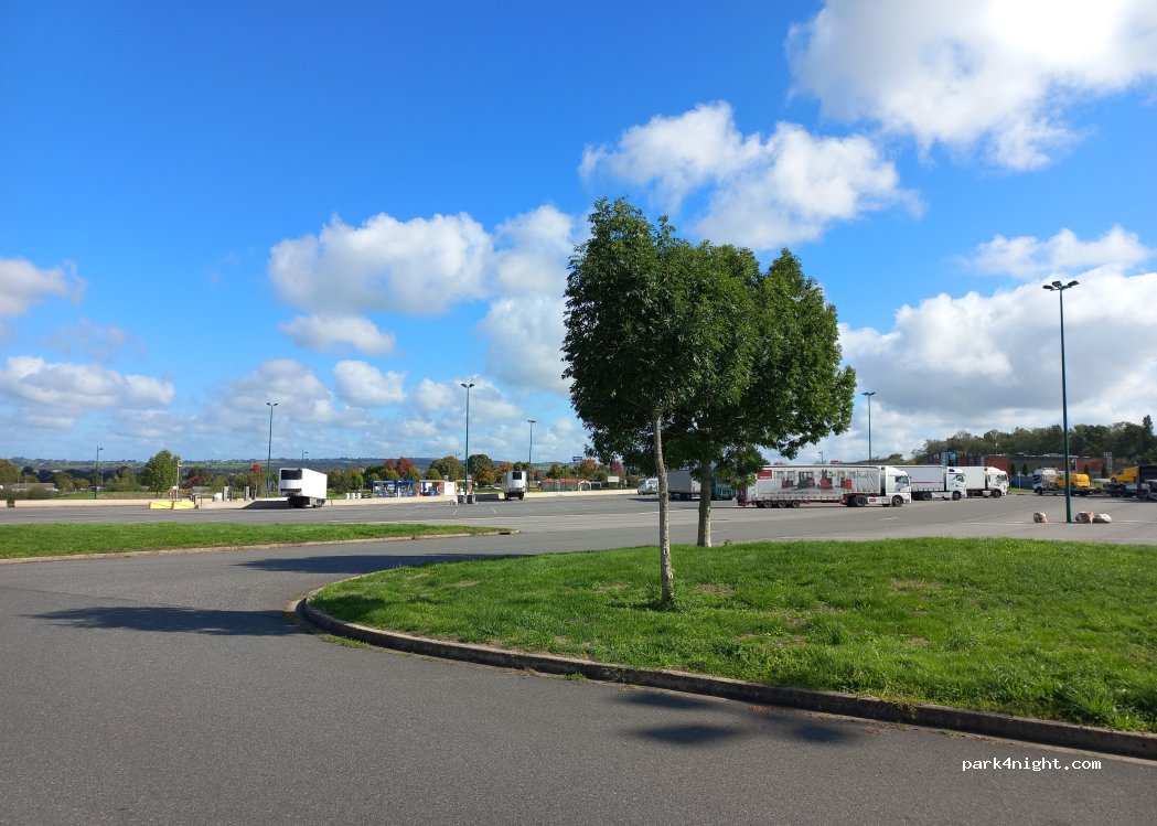 (03120) Lapalisse - N7 — foto 4