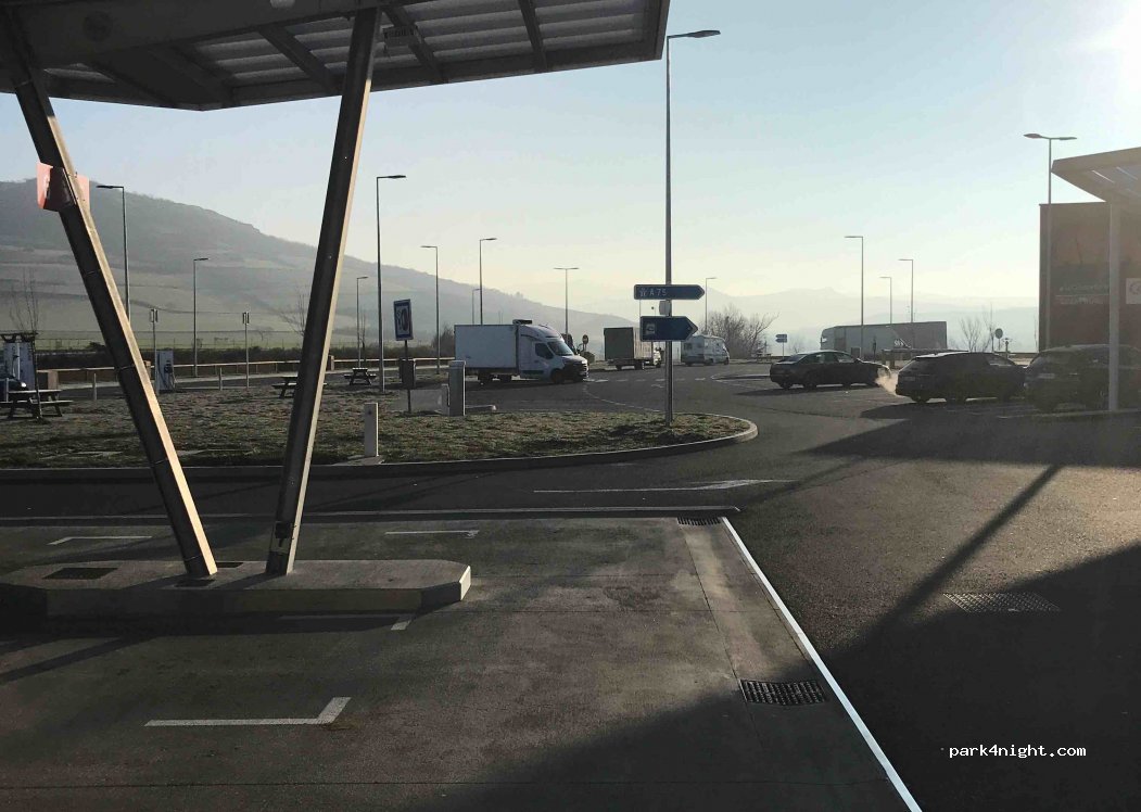 (63960) Veyre-Monton - A75 — foto 3
