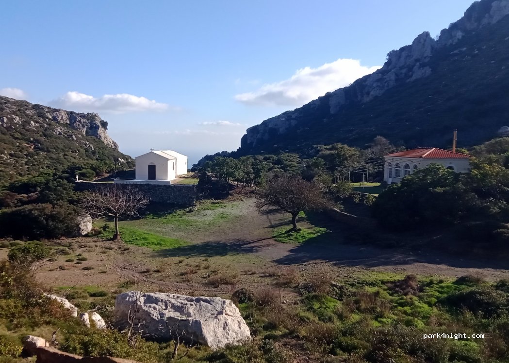 (230 53) Paradisi - Unnamed Road — foto