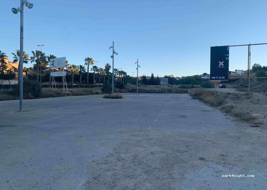 (30506) Molina de Segura - 100 Avenida del Golf — foto