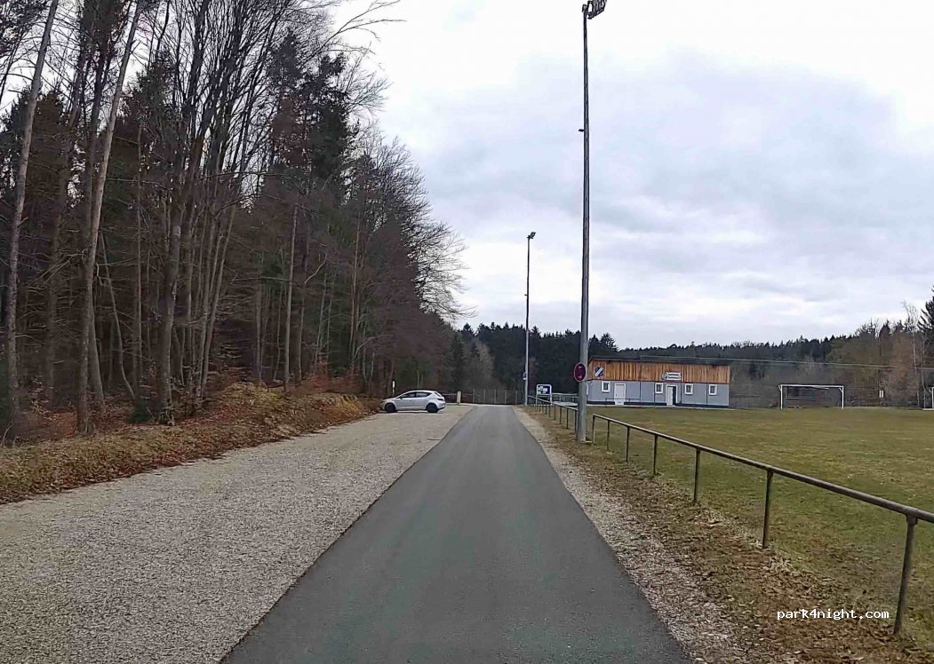 (92278) Illschwang - 1 Waldstraße — foto 3