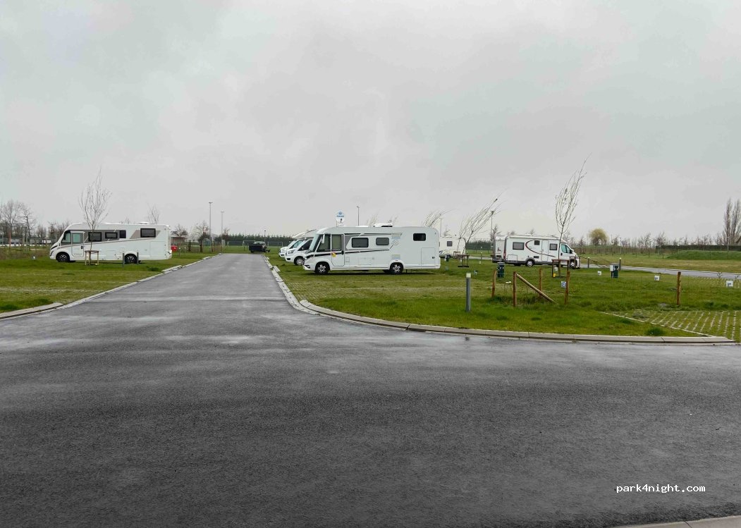 Camperpark Veurne — foto 2