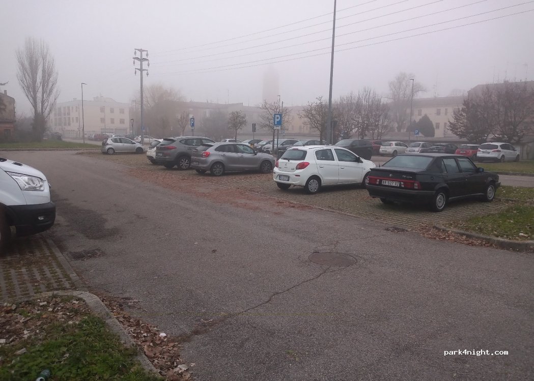 (44123) Ferrara - 5 Via Montefiorino — foto 2