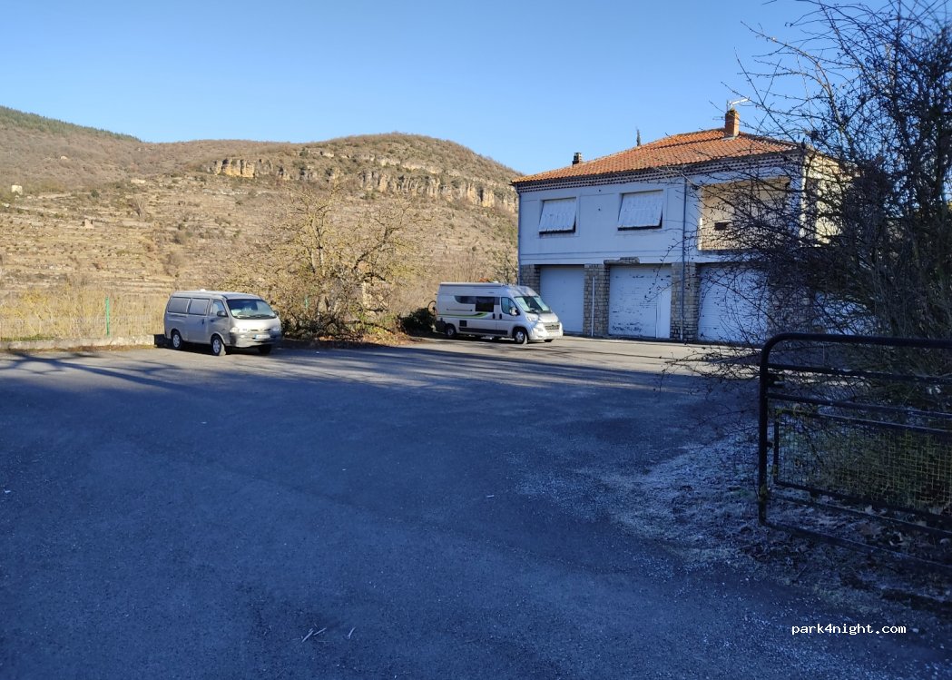 (12490) Saint-Rome-de-Tarn - 22 Avenue Denis Affre — foto