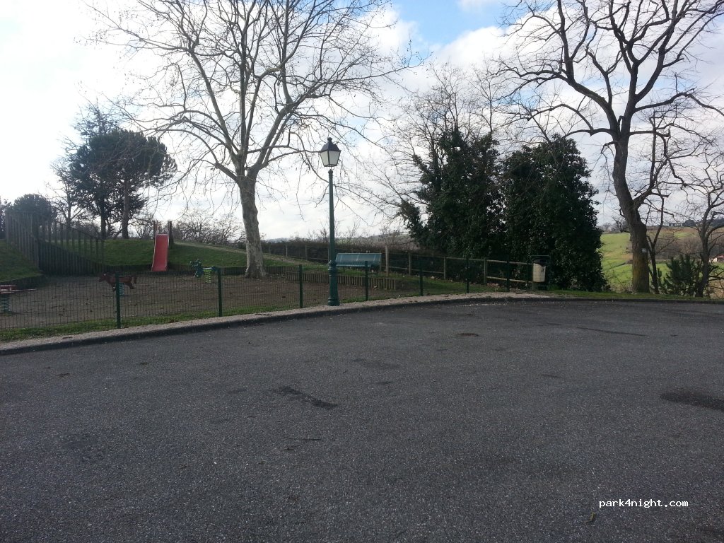(82340) Dunes - Place du Foirail - Esplanade Charles de Gaulle — foto